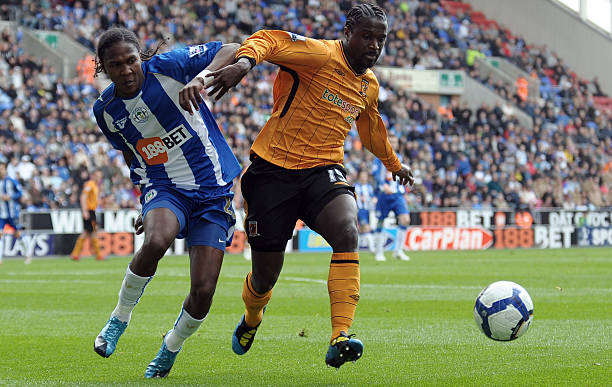 笑容仿佛欢 笑容仿佛欢