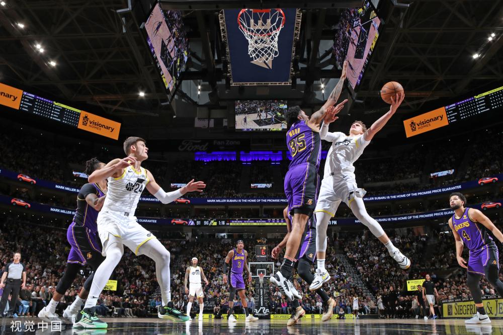 从中线疾驰 从中线疾驰